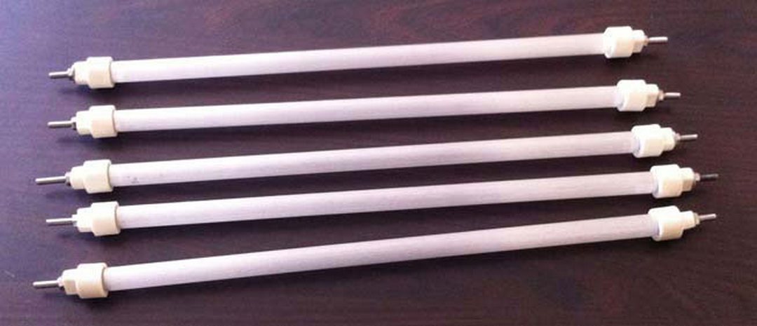 آشنایی با کاربردهای المنت شیشه‌ای کوارتز در صنایع مختلف