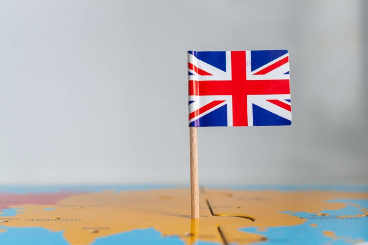 مهاجرت تحصیلی انگلیس در کدام مقطع بهتر است؟